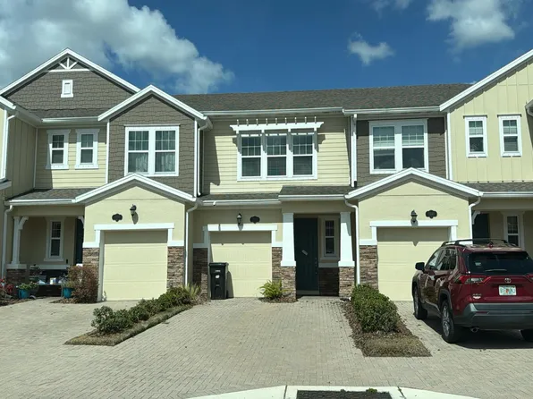 18843 Ulmus St, Lutz, FL 33558