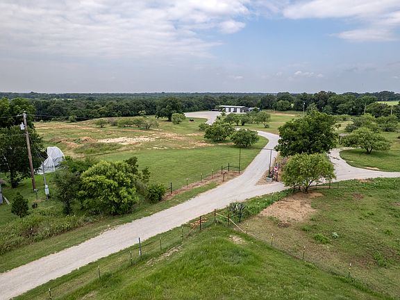 5th image of 3105 Highway 2861
