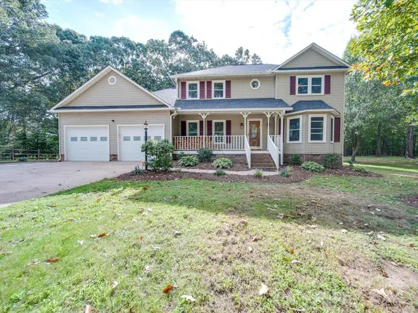 105 S Deerfield Cir, Salisbury, NC 28147