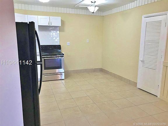 5th image of 1521 N 59th Terrace