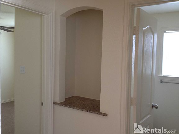 4th image of 8311 Saddle Brook Dr Unit B