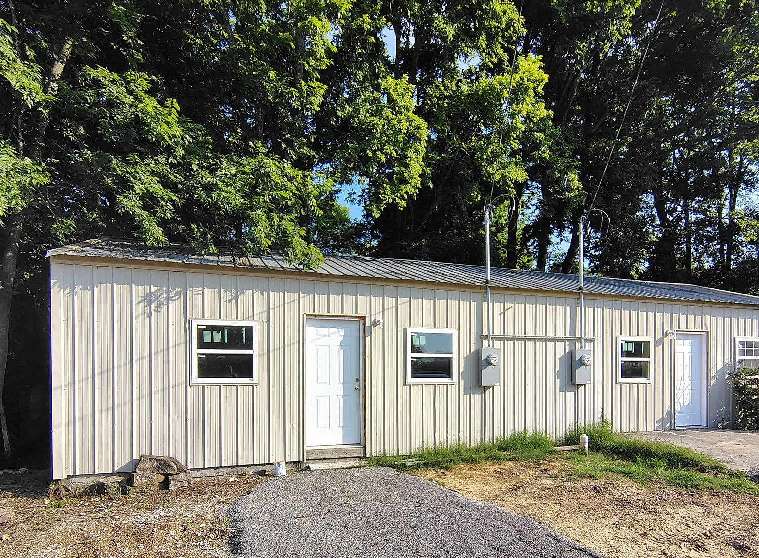 250 Wilson Duplex — Photo 2