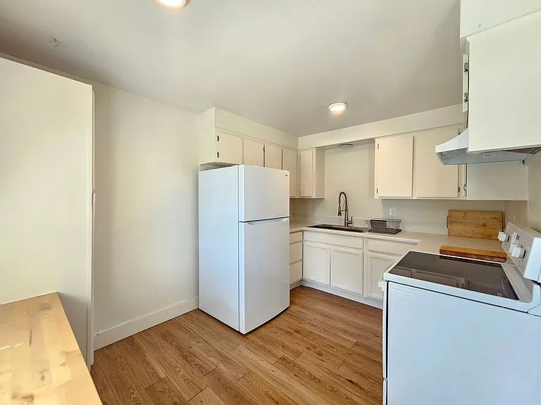 2021-2023 N Astor — Photo 29