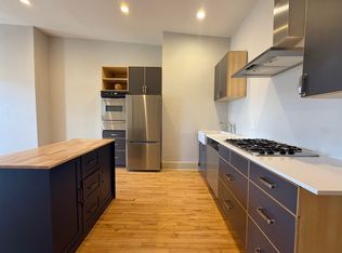 225 Pine St #3, Jersey City, NJ 07304