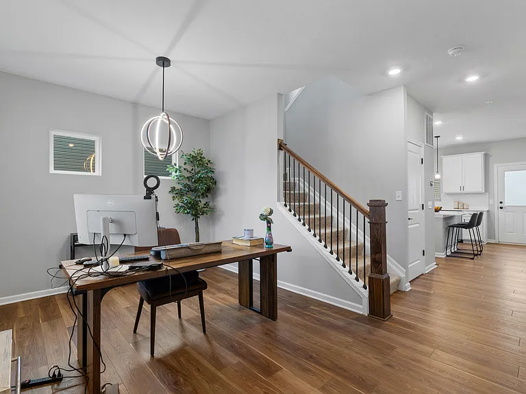 64 Brewster Dr — Photo 15