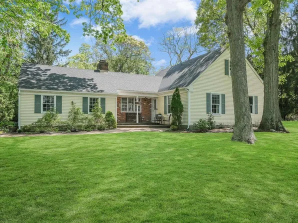 20 Whitford Road, Stony Brook, NY 11790