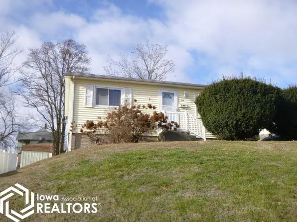 515 S 5th St, Burlington, IA 52601