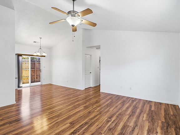 2nd image of 1176 Harrison Rd