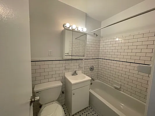 Rented by Cohen Smith Chang LLC | media 4