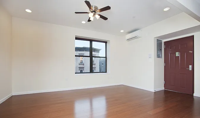 Rented by Pleasant Properties Real Estate LLC | media 11