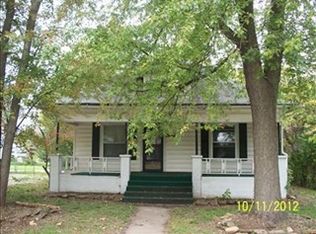 2051 N Franklin Ave, Springfield, MO 65803