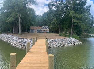 5400 Three Mile Ln, Gloucester, VA 23061