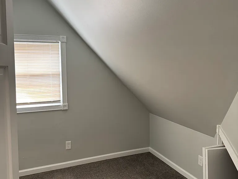 3020 James Ave S #3 — Photo 25