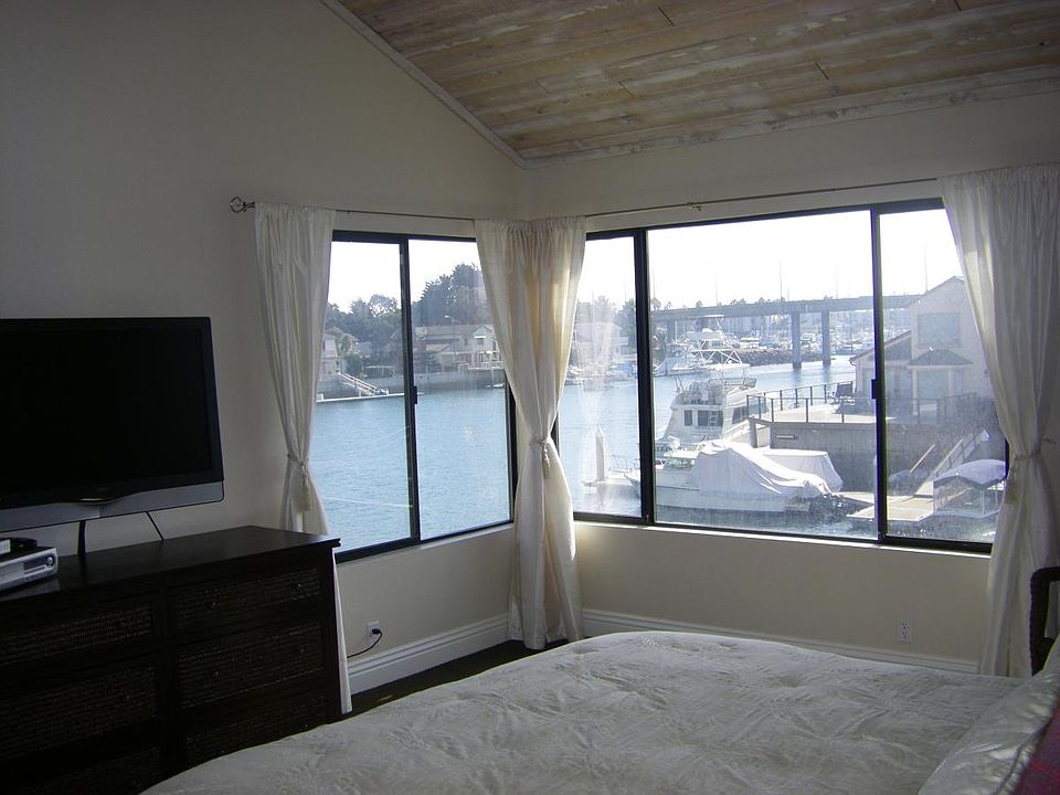 Primary bedroom view