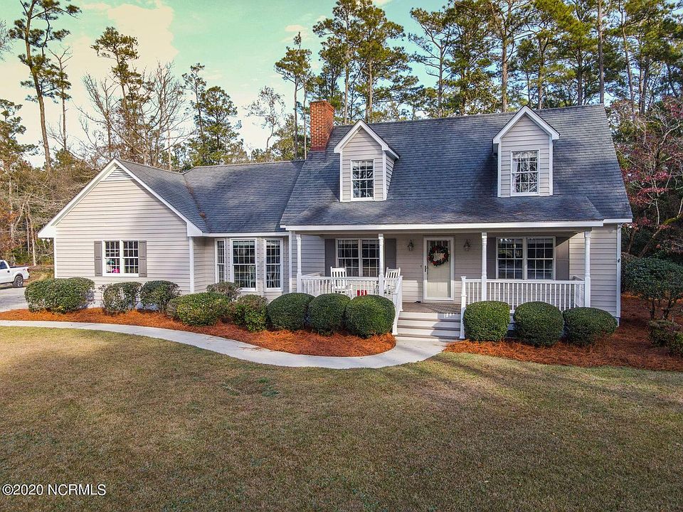 1st image of 1710 River Drive