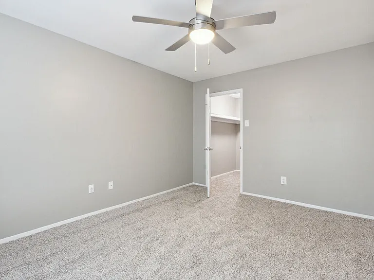 The Park Apartments — Photo 28