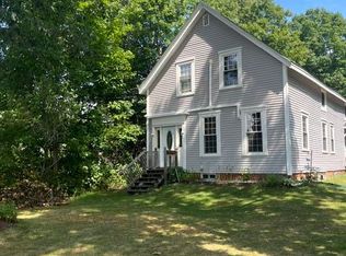3 Fuller St, Richmond, ME 04357