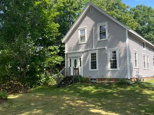3 Fuller Street, Richmond, ME 04357