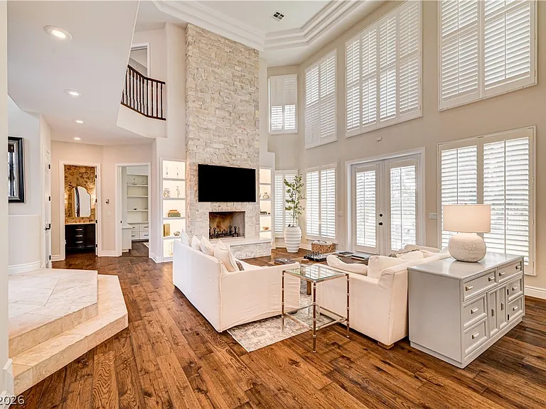 8901 Robinson Ridge Dr — Photo 16