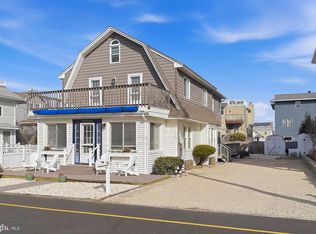 23 5th St, Beach Haven, NJ 08008