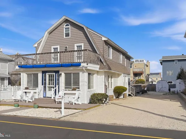 23 5th St, Beach Haven, NJ 08008