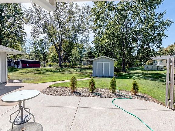 4th image of 6272 Glenwood Dr
