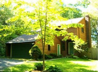 17 Old Long Plain Rd, Leverett, MA 01054