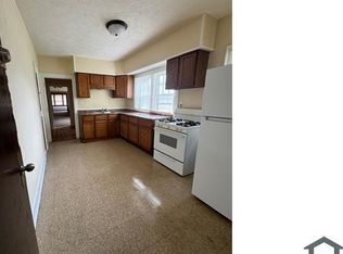 1130 Crosby St #2W, Rockford, IL 61107