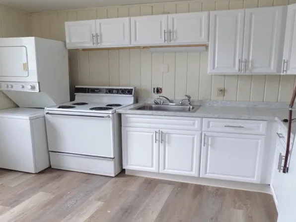 210 W State St APT 2, Ithaca, NY 14850