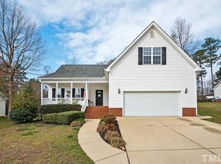 110 Bergeson Ct, Fuquay Varina, NC 27526