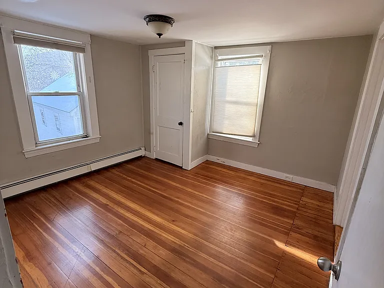 187 Beach St #1 — Photo 14