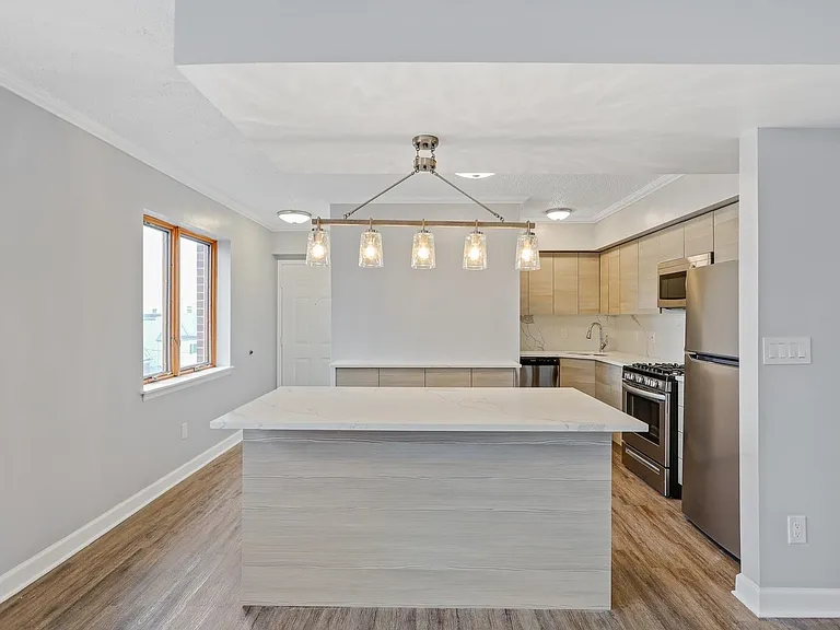 757 Kennedy Blvd #C2 — Photo 9