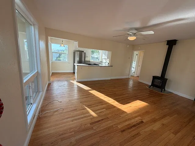 2 bed, $2,400 — Photo 3