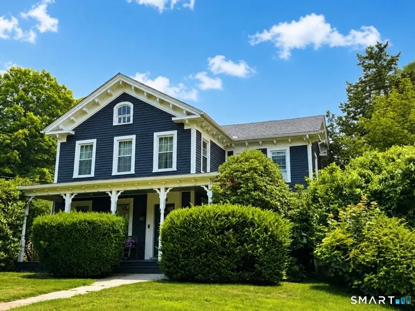 124 Main Street, East Hampton, CT 06424