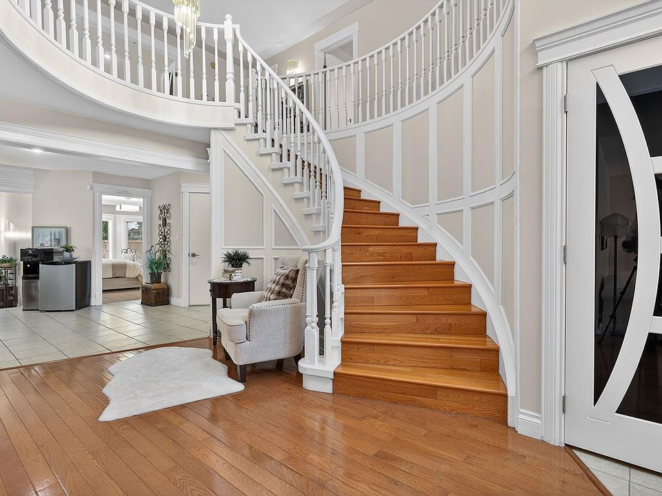 1st image of 158 Wolf Ridge Pl NW