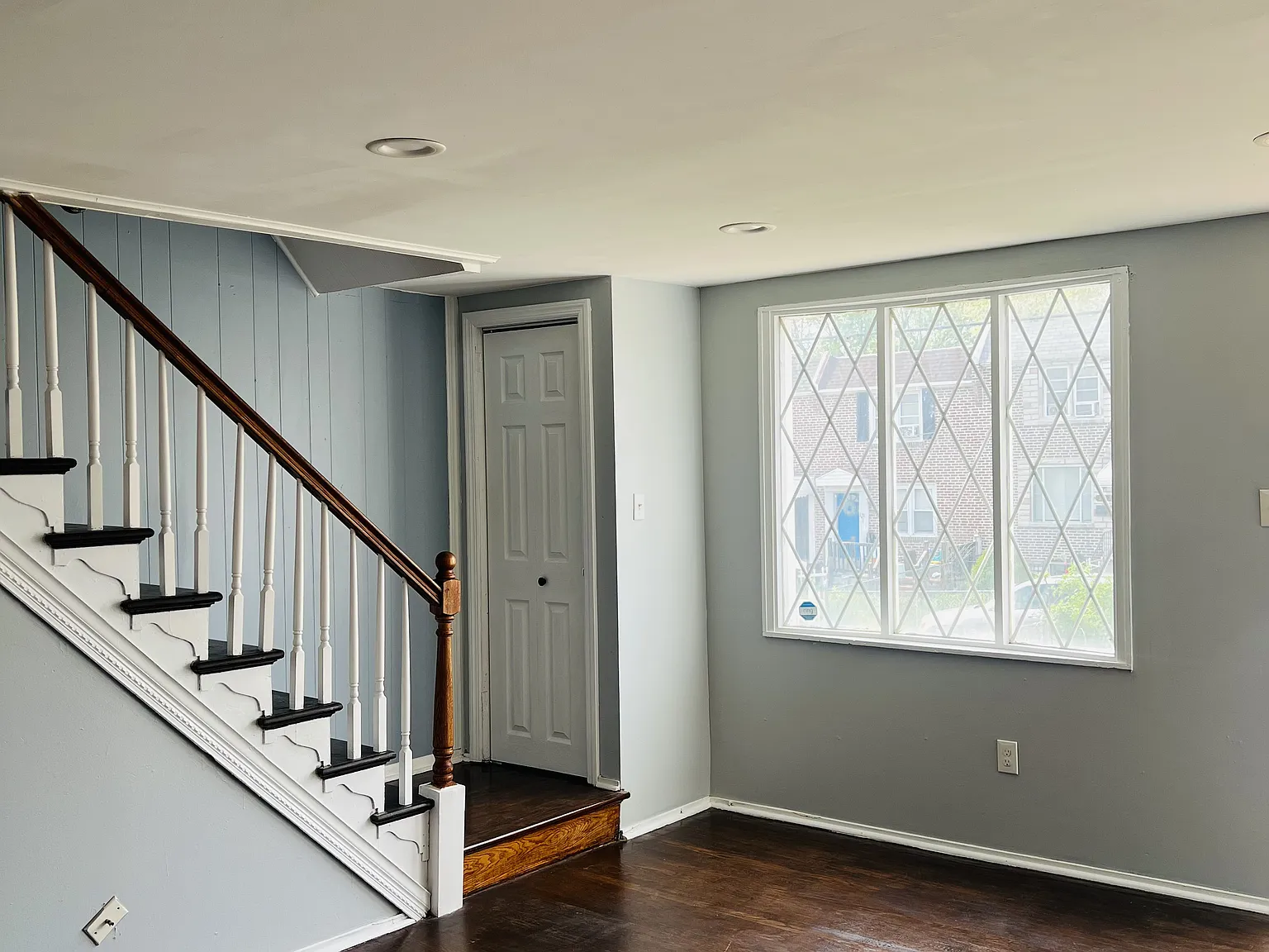130 Spring Valley Rd — Photo 3