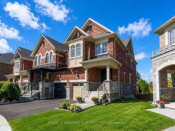2nd image of 78 Drizzel Cres