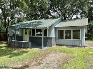 3815 Scovel Ave, Pascagoula, MS 39581