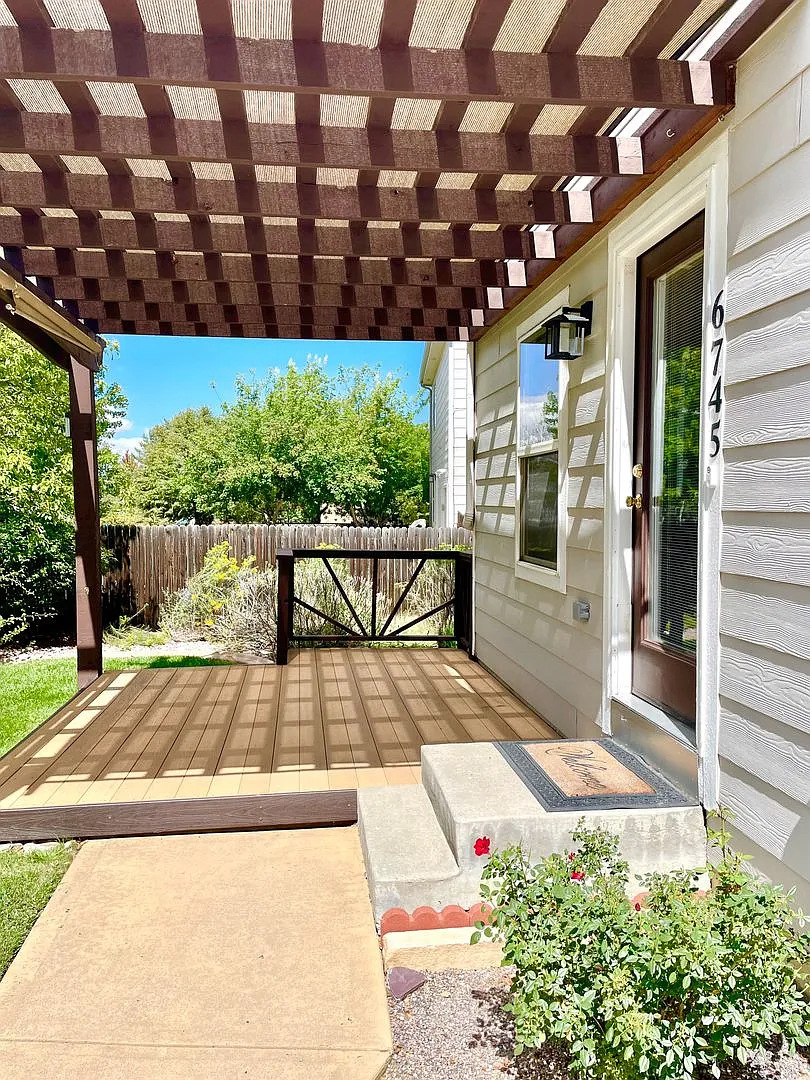 Beautiful 4 Bedroom, 2 Bath Home with Garage and Serene Outdoor Space in Provincetowne! - Initial... — Photo 1