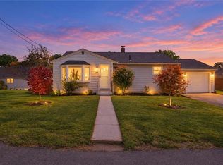 156 Pawtuxet Ter, West Warwick, RI 02893