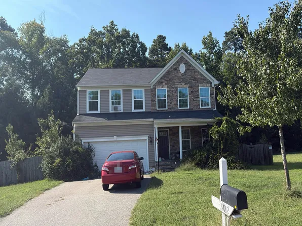 9012 Proctors Run Ct, North Chesterfield, VA 23237