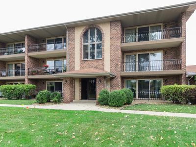 8900 W 140th St APT 2E, Orland Park, IL, 60462
