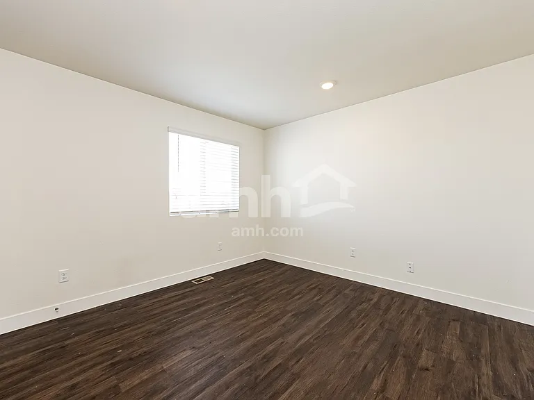 7608 Mardale Ln — Photo 21