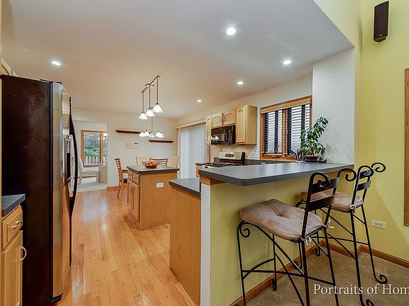 4th image of 2105 Westbury Dr