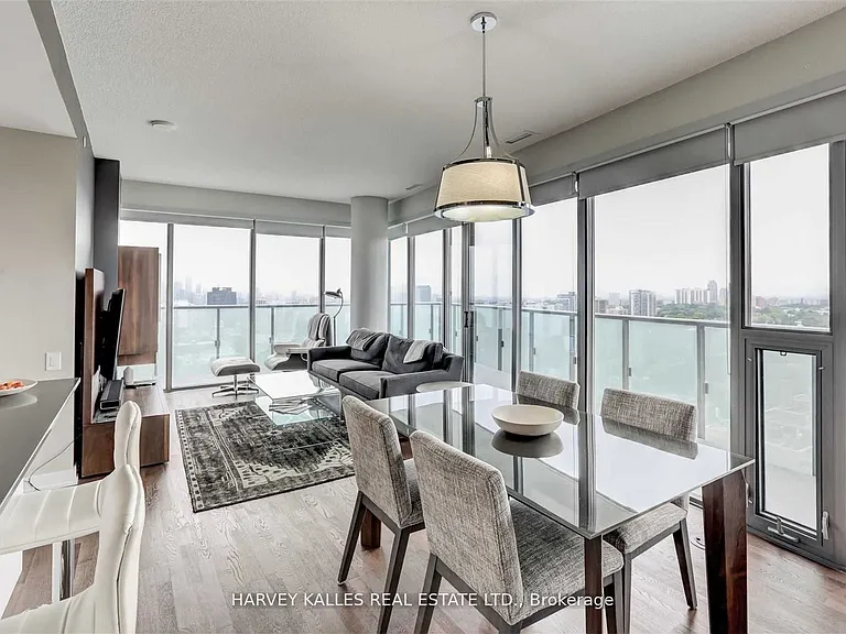 1815 Yonge St #2502 — Photo 9