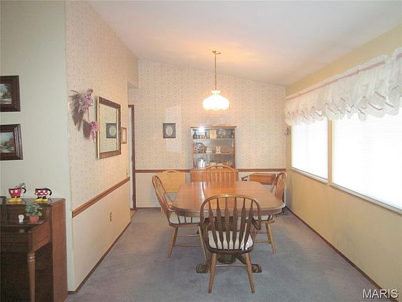 4th image of 1540 Hialeah Pl