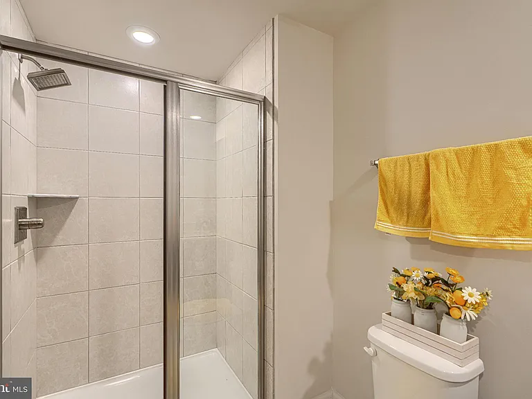7142 Starmount Way — Photo 75