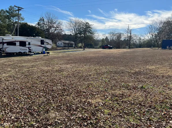 9031 Bramlett Rd, Harrison, TN 37341