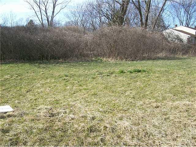 1st image of 4858 Middleton Dr