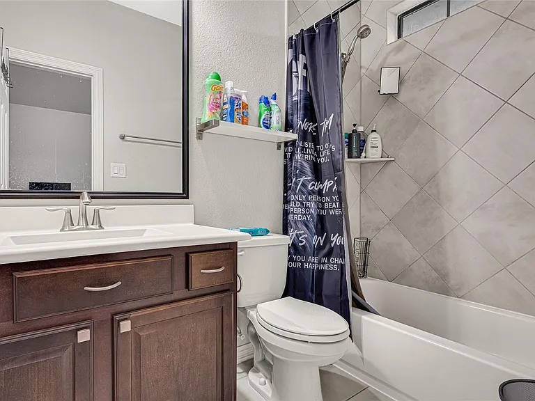 2815 Kings Retreat Cir — Photo 26